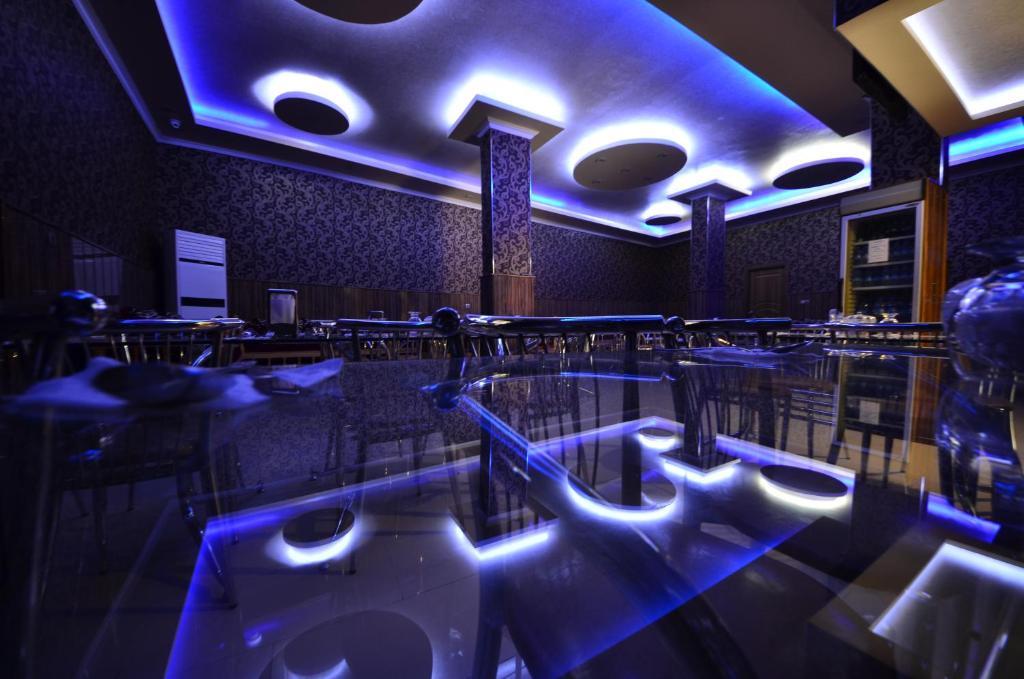 Istiklal Hotel Şanlıurfa Ngoại thất bức ảnh