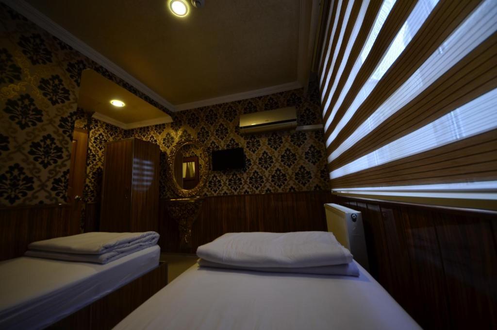 Istiklal Hotel Şanlıurfa Ngoại thất bức ảnh